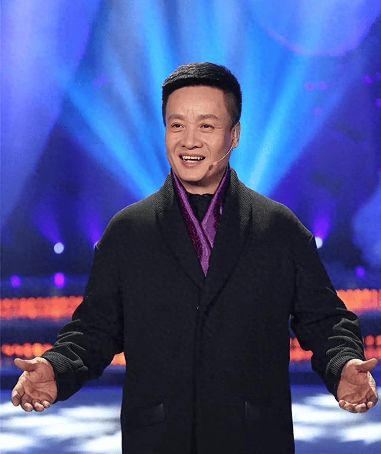 阎维文:陪伴患癌夫人34年,女婿是李肇星之子,与女儿留学结缘