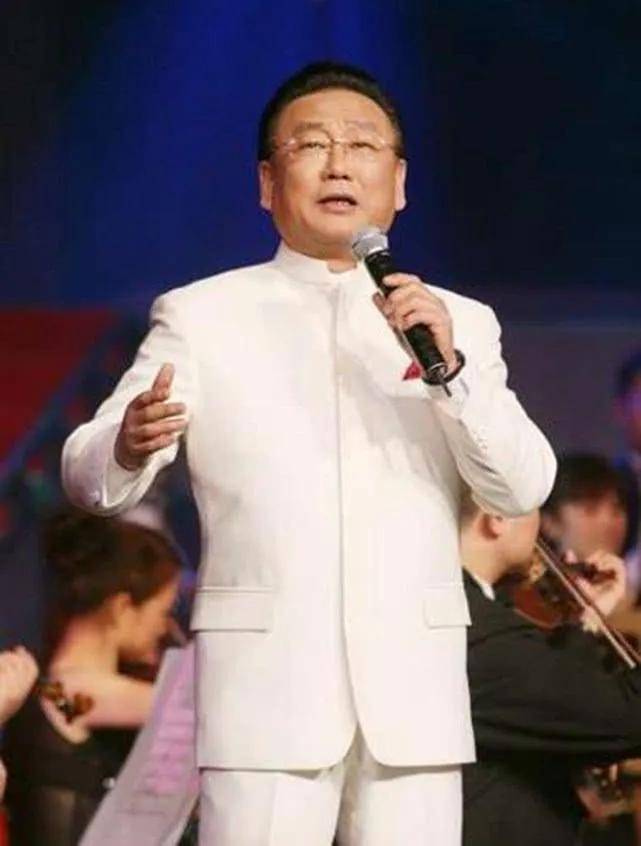 从"一级唱将"到乡村歌手,76岁的蒋大为,还是走到了这一步!