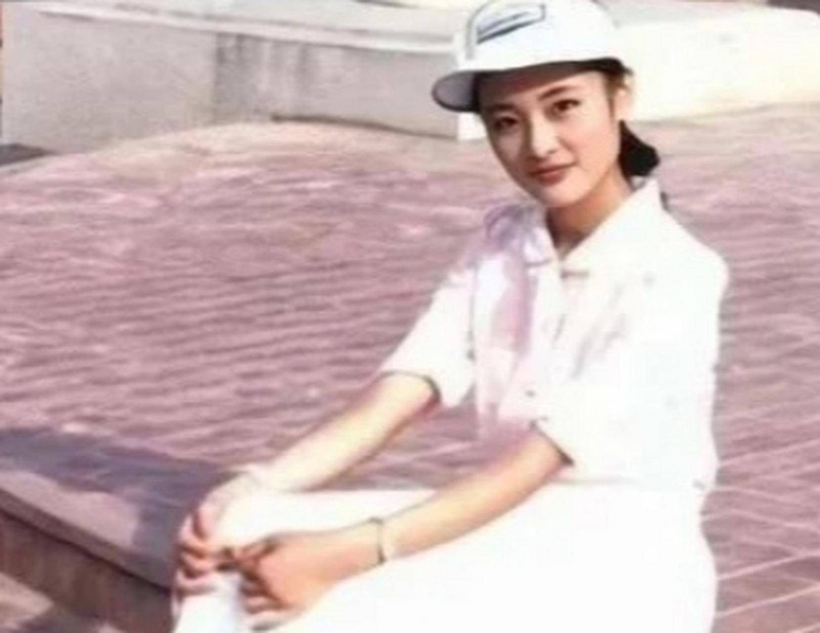 离开央视八年后再看周涛,才发现她"多重身份"的背后,并不简单