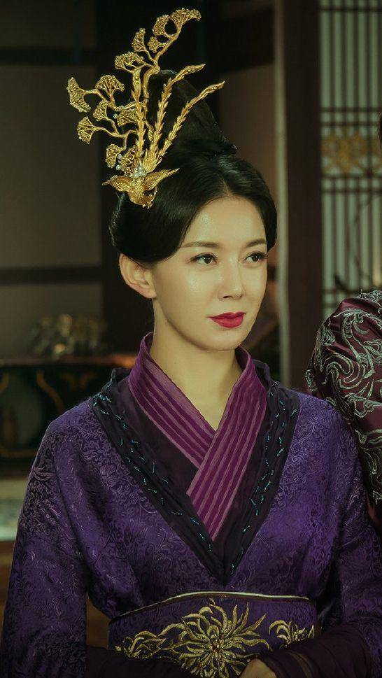 刘敏:她曾是卫视一姐,两次上春晚,无奈44岁风韵犹存不火还单身