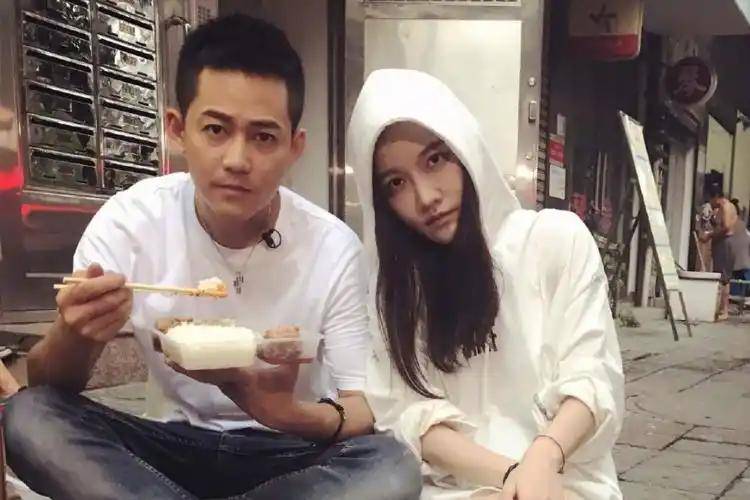 草的"备胎制造机"孙骁骁,今居然沦落到男星们避之不及_李响_郑恺_男人