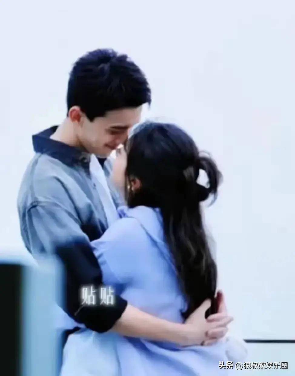 惊现:吴磊受伤引关注:低调恋情与事业起伏的背后怡情