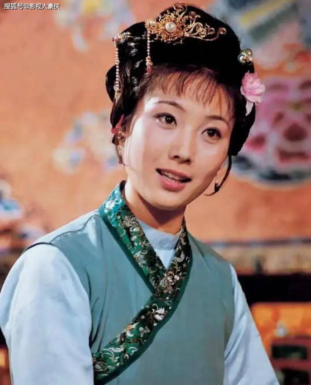 难过!87版《红楼梦》薛宝钗扮演者张莉曝鸳鸯郑铮病重,才57岁