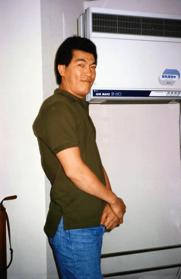 "大傻哥"成奎安:患病离世13年后,两房太太的选择大不相同