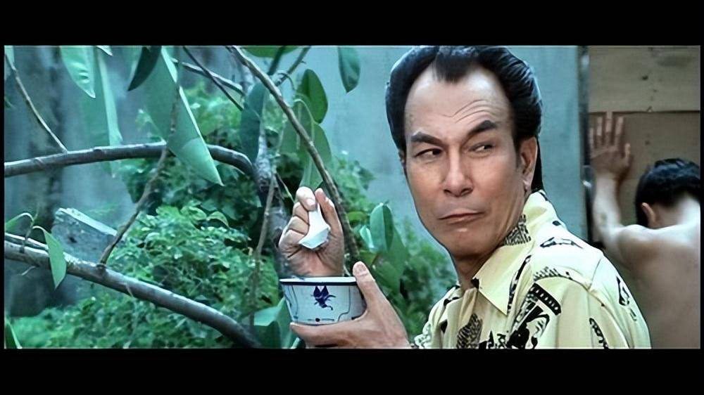 石坚谈李小龙,我的铁爪功虽厉害,但也不是李小龙截拳道的对手