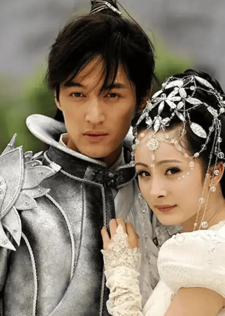 "歌幂余孽"频繁上热搜,盘点胡歌合作过的十大"荧幕cp"