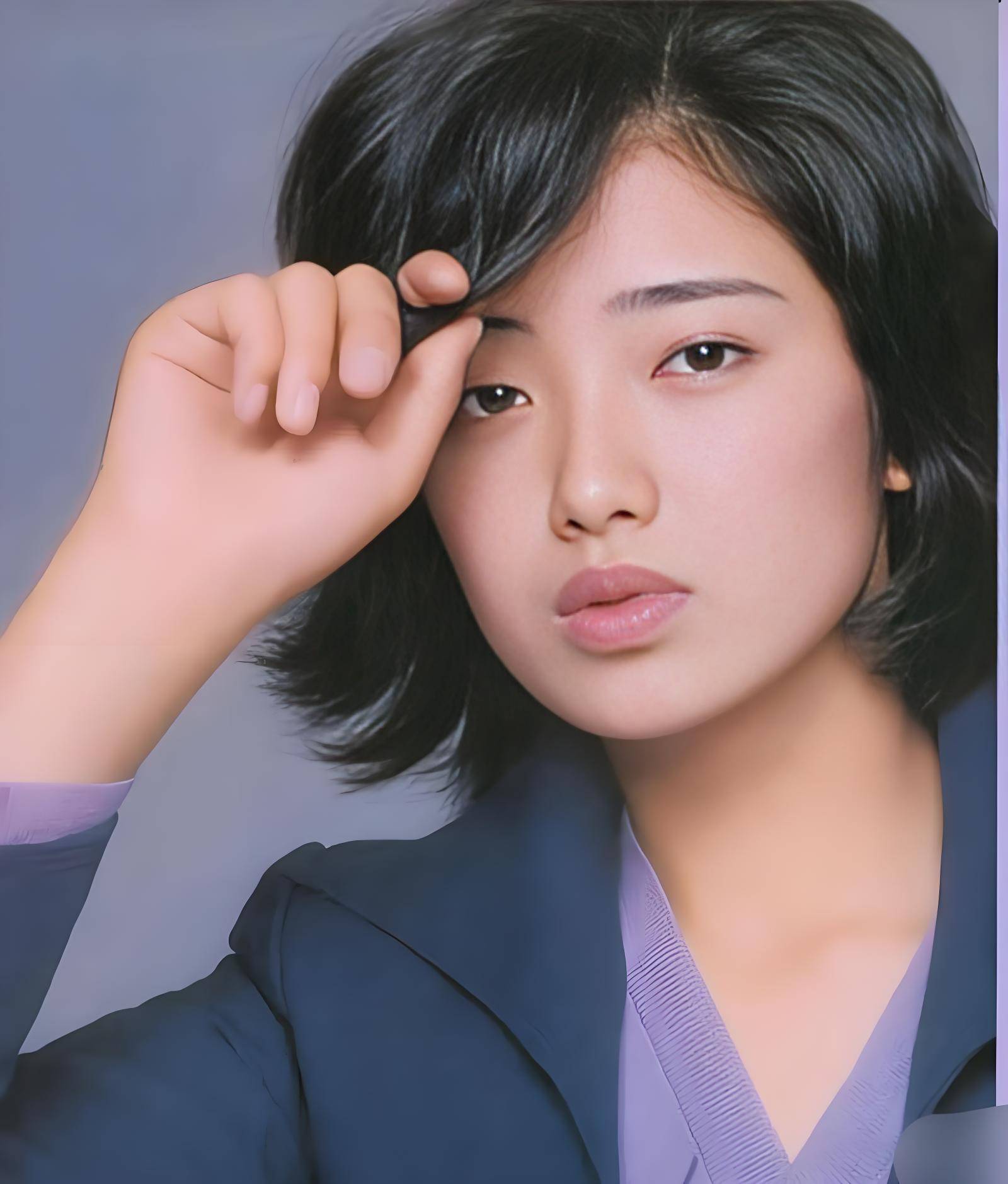 曾经的天后,如今的奶奶:山口百惠65岁近况曝光,这是岁月的礼物