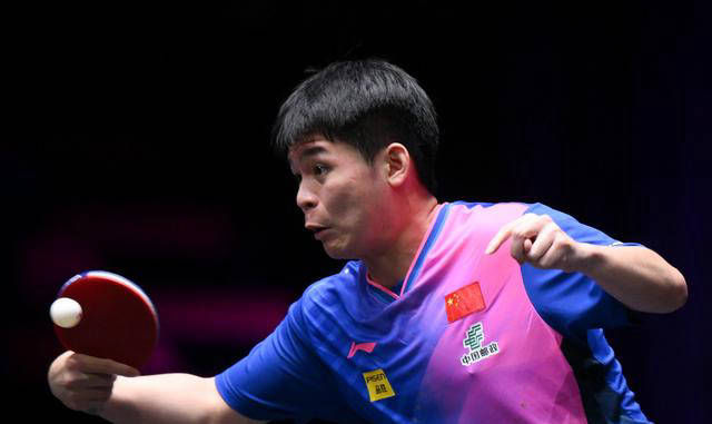 林诗栋面对张本智和1胜4负,如何成为一哥?