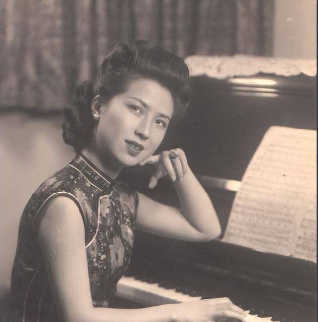 20年代百乐门头牌舞女有多美？放到现在绝对顶流，太清纯了！_胡枫_电影_何苹