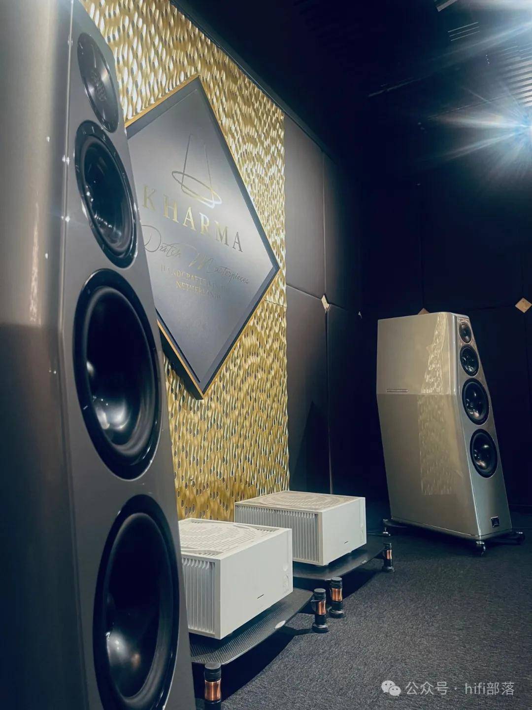 希腊神话Ypsilon PST-100 MK2 圣岛前级+AELIUS II爱琴海MK2单声道后级功放系统_搜狐网