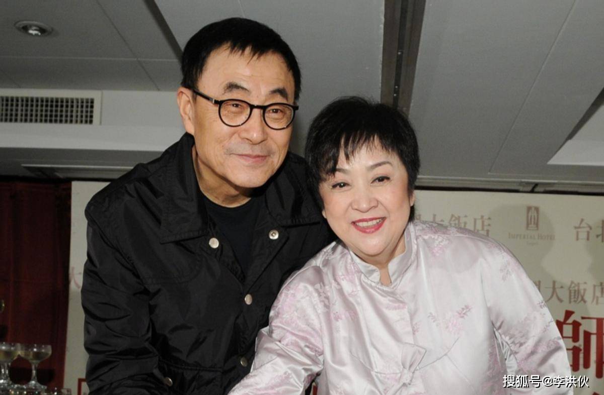 刘家昌两儿子为父亲后事开撕,章立衡晒身份证否认改名换姓_刘继_甄珍_消息