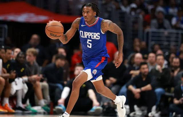 哈登领衔快船冲击西部前列