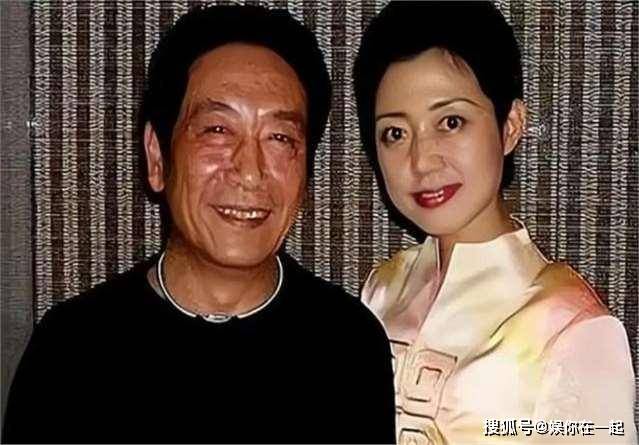 王奎荣婚史图片