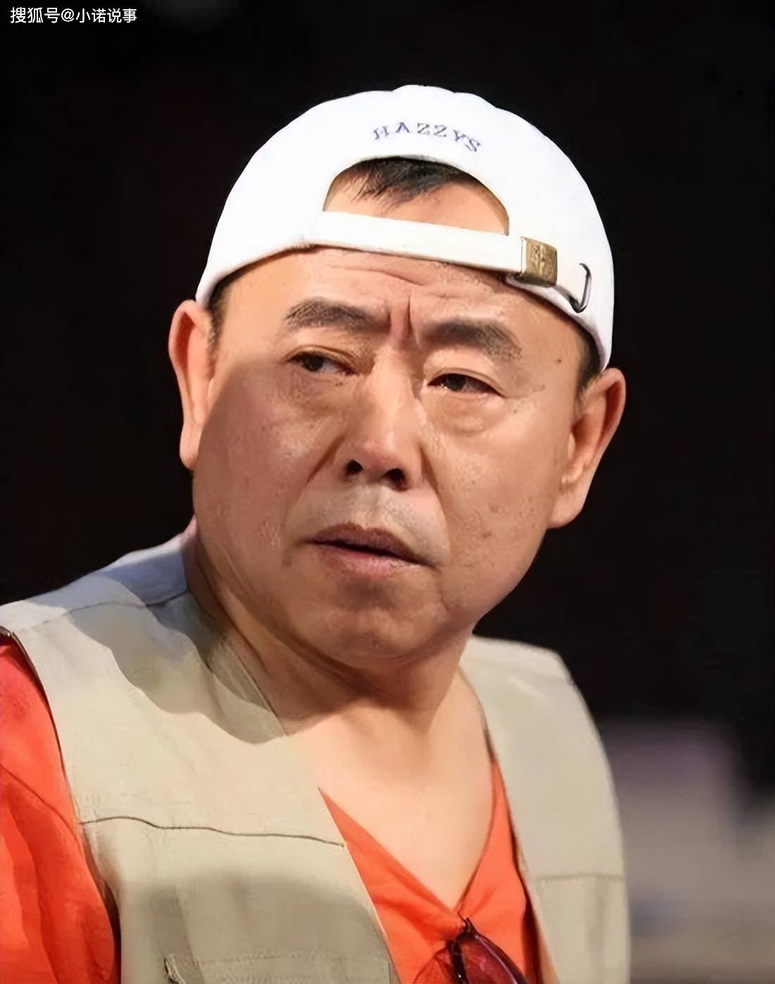 1996年春晚走红后,39岁潘长江膨胀想离婚,"找她两年毛病"!