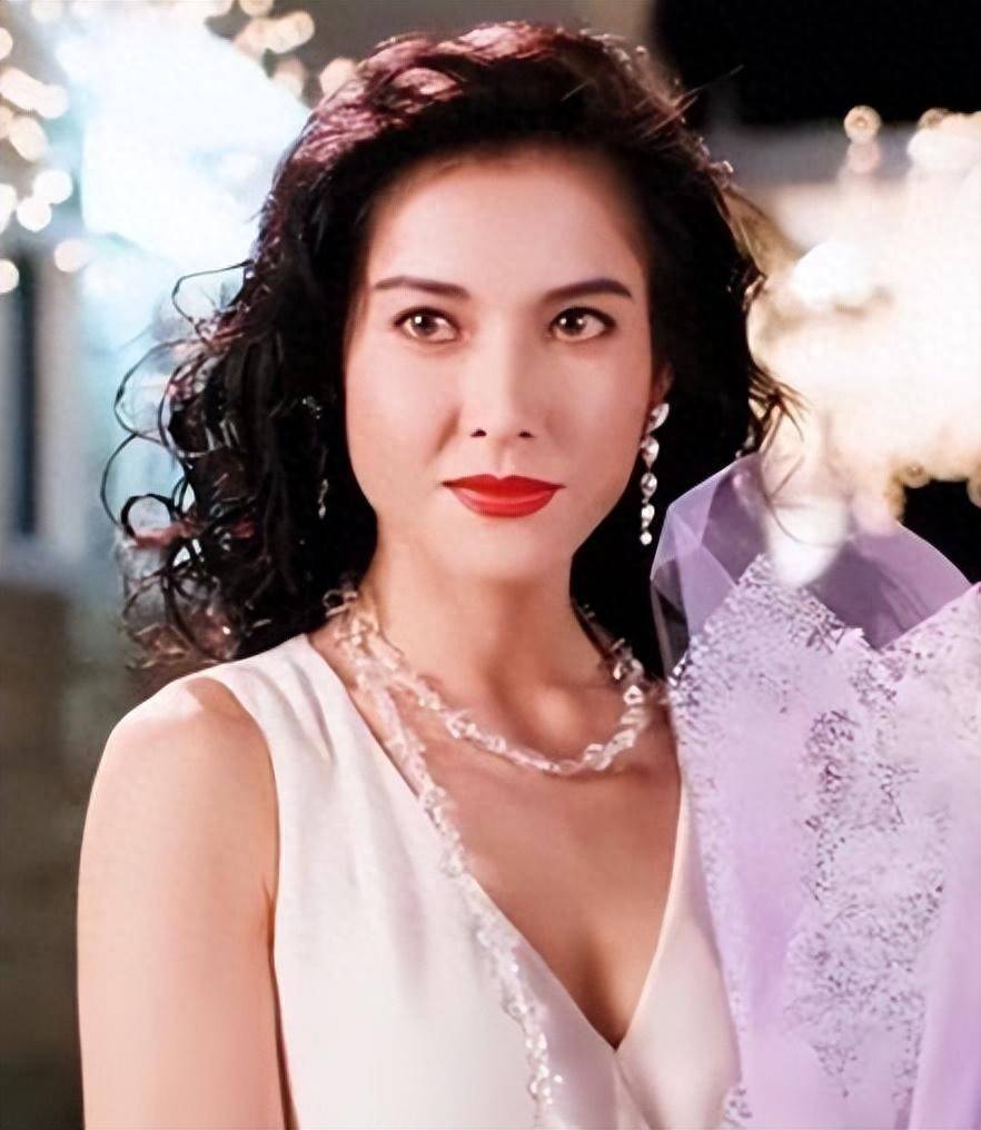 李婉华:我跟吴镇宇同居8年,但凡他求婚,我绝不另嫁他人