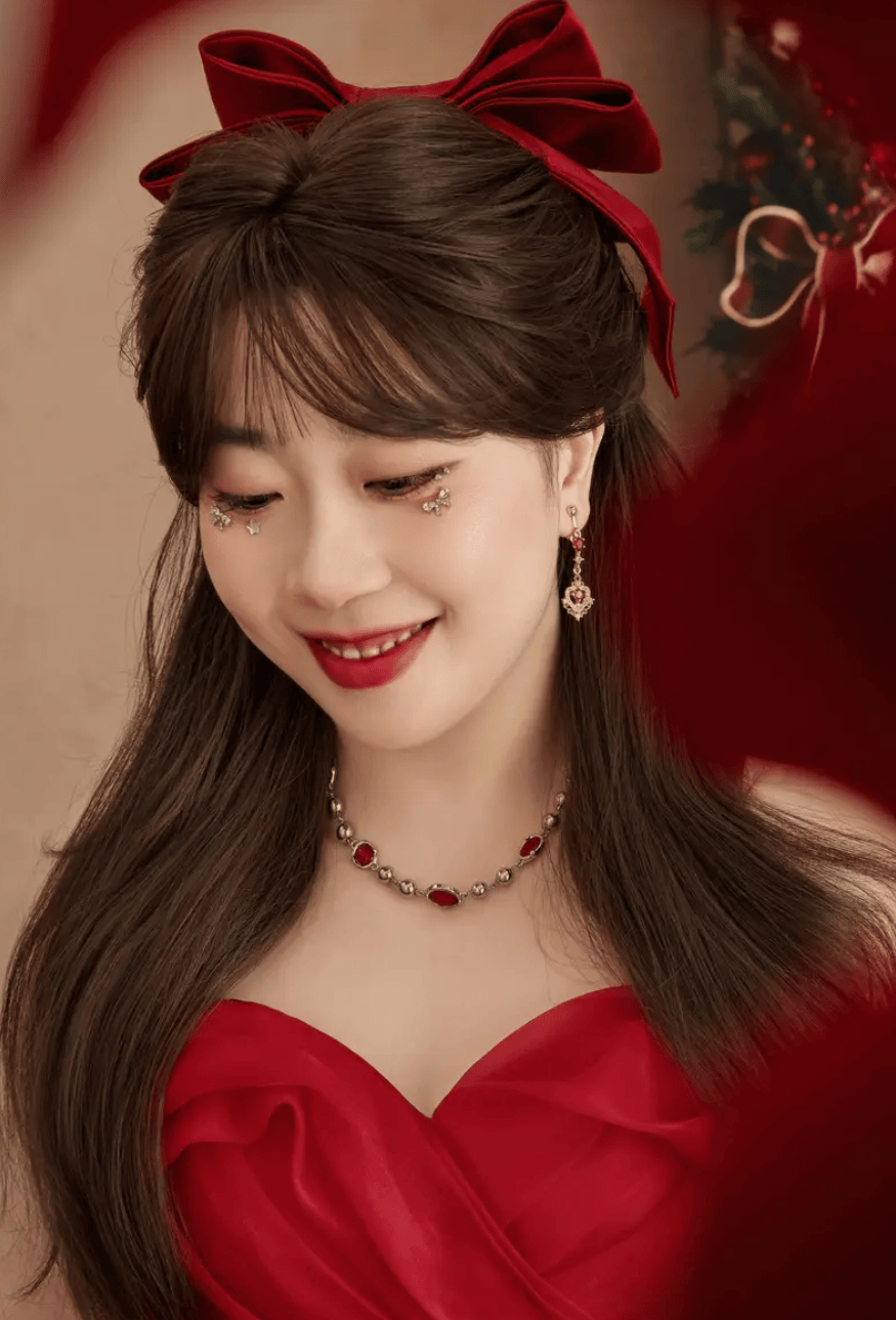 颜如晶瘦55斤似换了个人!穿红色公主裙明艳动人,美到认不出了!