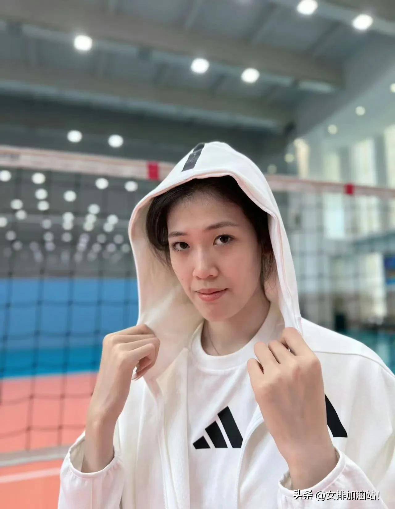 李盈莹为球队获胜甘当绿叶,不舍!她说已到职业生涯末期