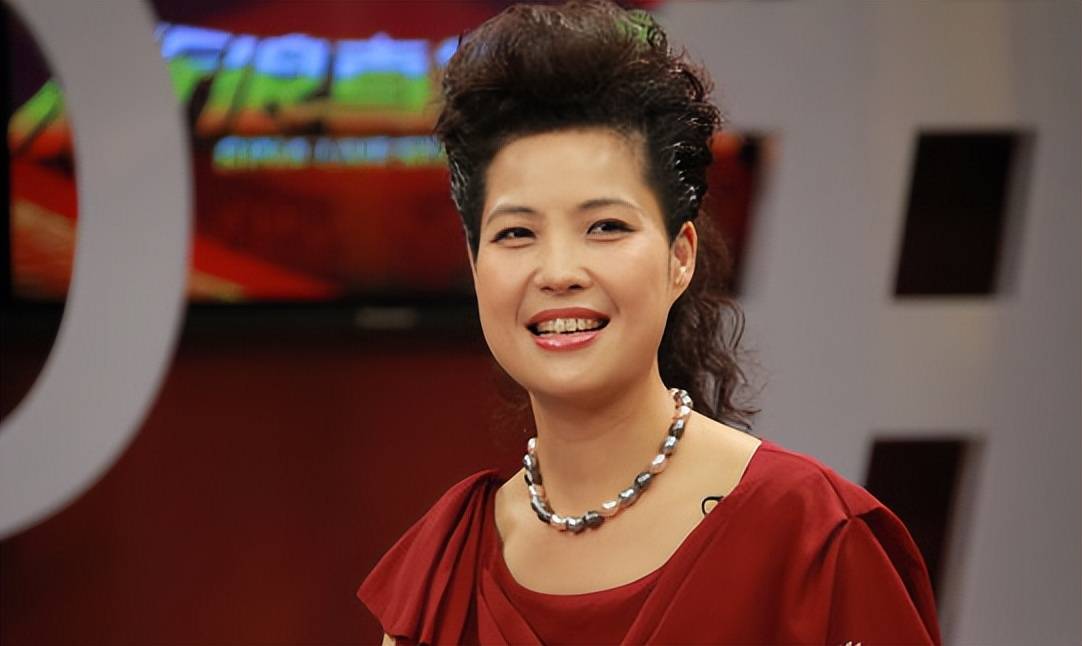 在金铁霖大师的指导下,她的唱功进步神速,音乐感觉也提升了不少,她这