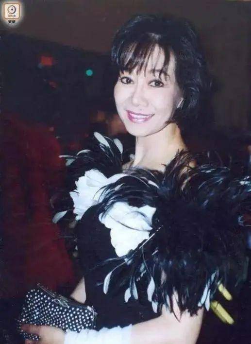 黄霑老婆林燕妮图片