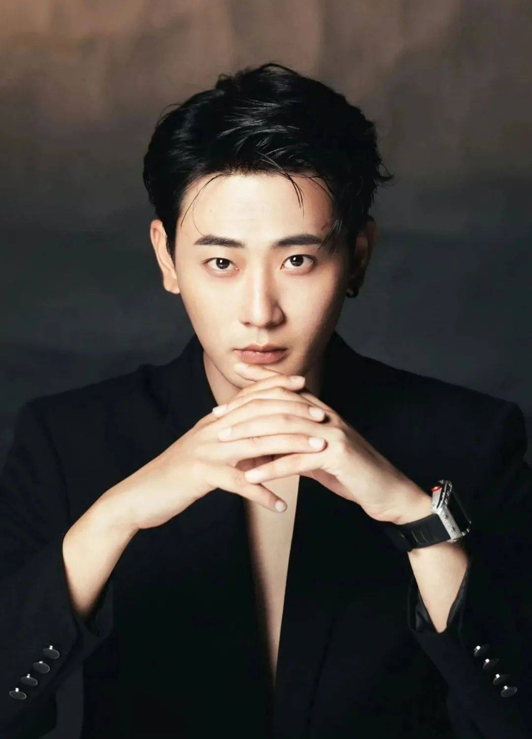 横访 | 演员宣以豪：从“横漂”演员到短剧“最佳男主角”_横店_因为_场景