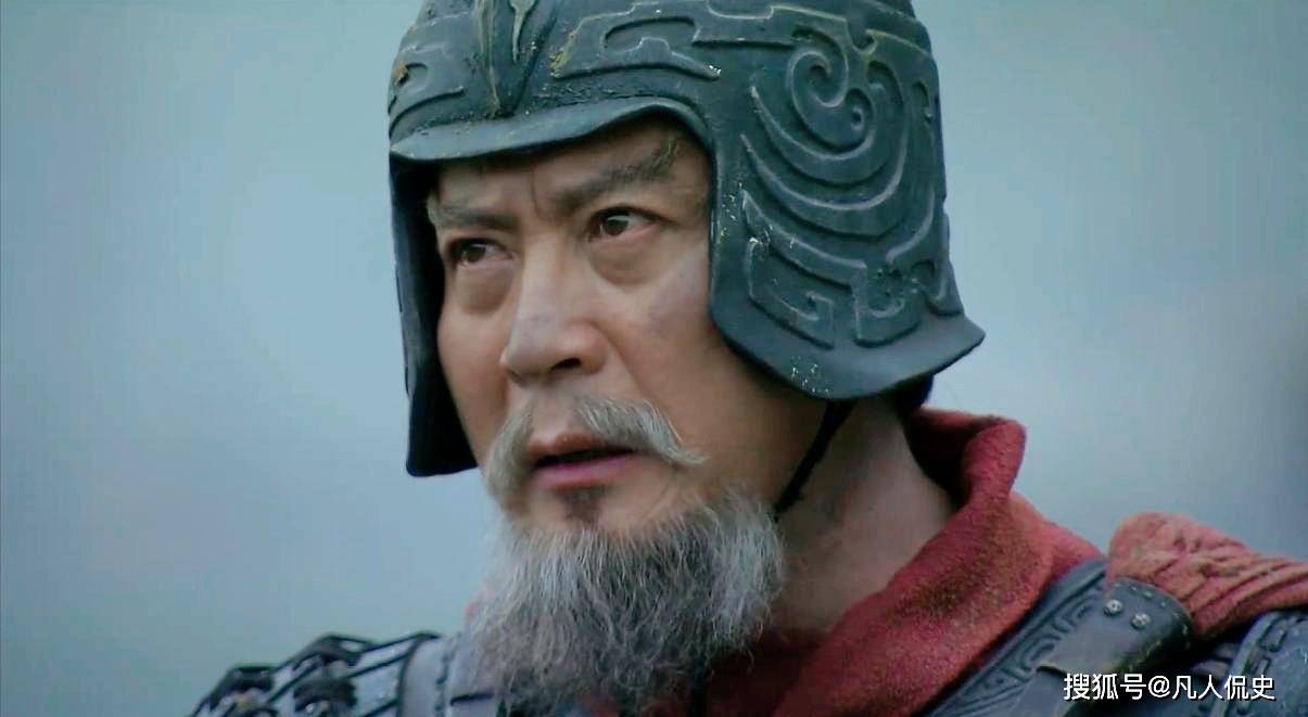 他是袁绍帐下顶级悍将,精通羌人战法,马超也得叫他前辈,他是谁_鞠义_公孙瓒_白马义
