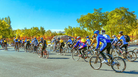 跑步耳机排行榜第一名是哪款?2025最新五大精品跑步耳机推荐!