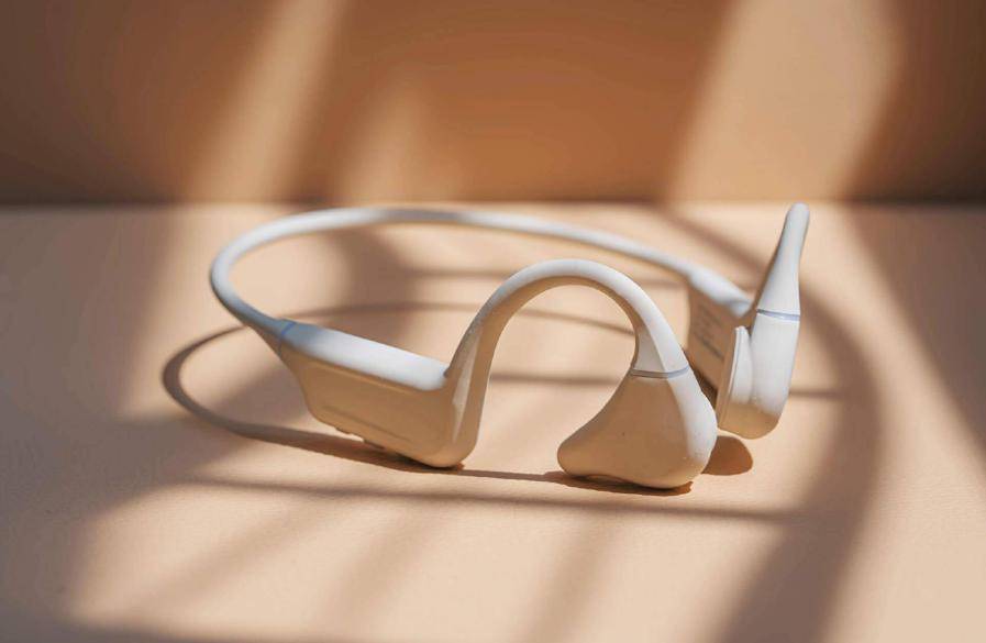 跑步用的耳机推荐,五大最适合跑步的爆款骨传导耳机实测!