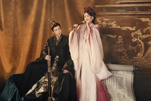 书卷一梦》剧情7亮点、演员阵容！ 刘宇宁×李一桐「穿书虐恋」_搜狐网