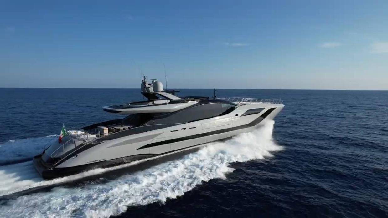 最新 超级游艇 mangusta rev.3 165f