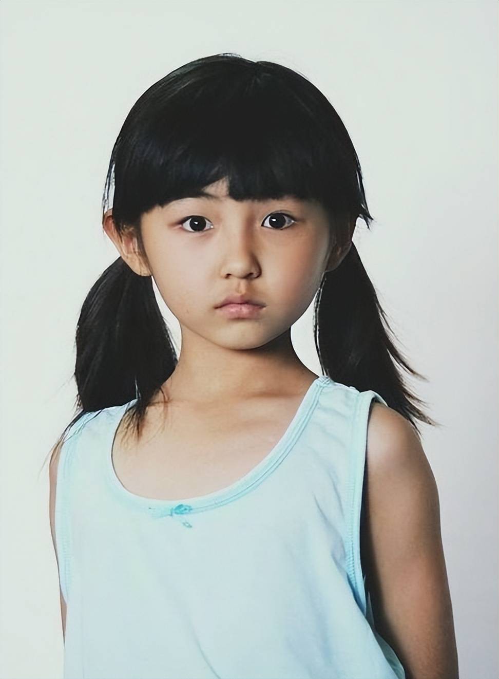 她被冯小刚捧红,陈可辛接着捧,陈凯歌继续捧,为啥大佬都偏爱她!