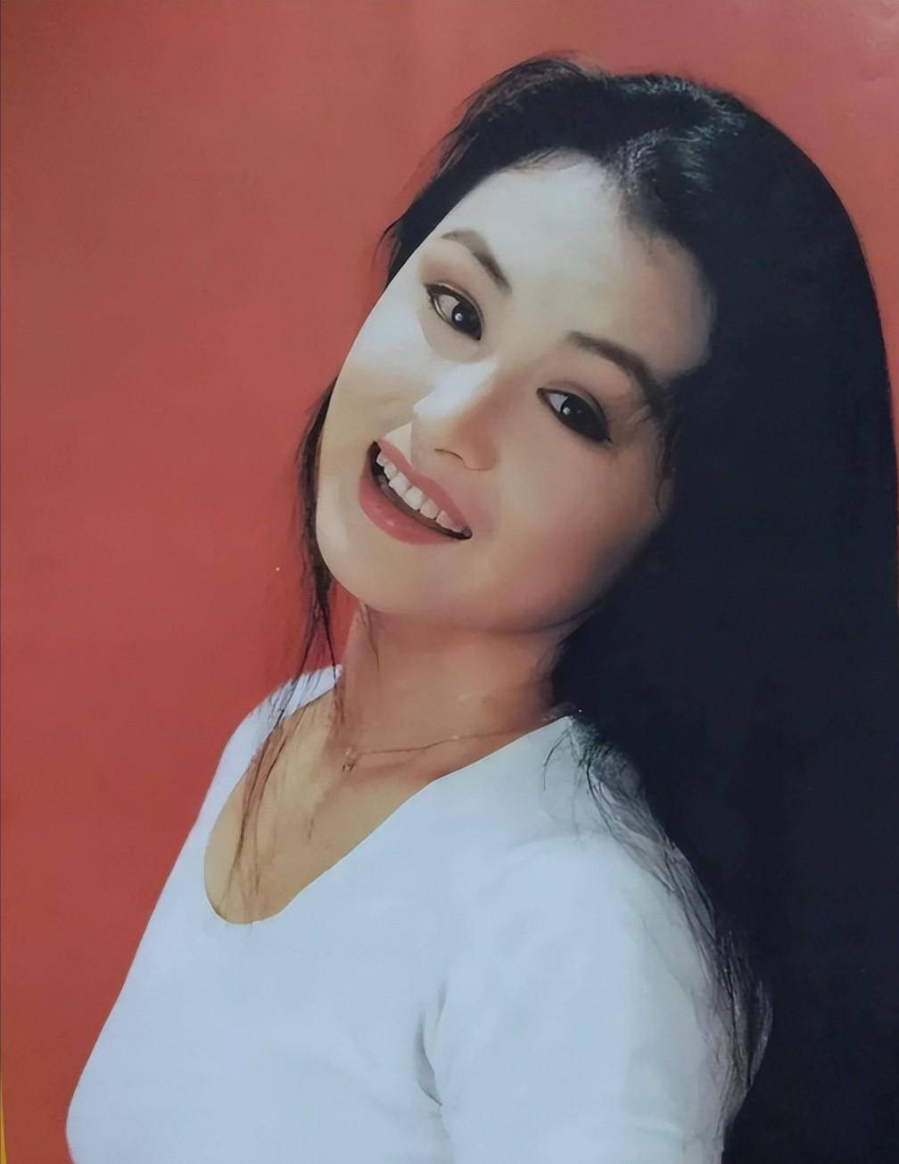 无儿无女的于月仙,车祸去世三年后,丈夫张学松的选择令人泪目!