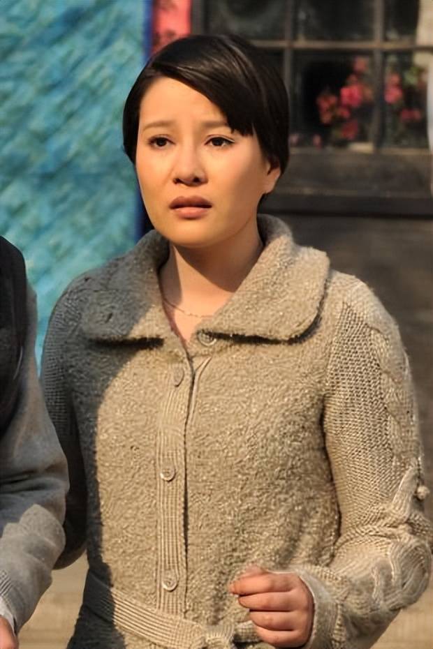 18年后再看袁茵,才知道她当年为何离开侯耀文,转身嫁给了戴志诚