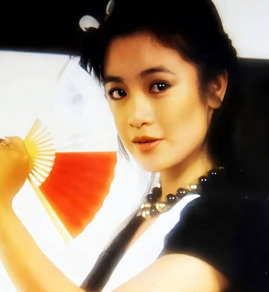 张艾嘉:罗大佑为她痴,李宗盛为她哭,37岁生子,69岁三封影后