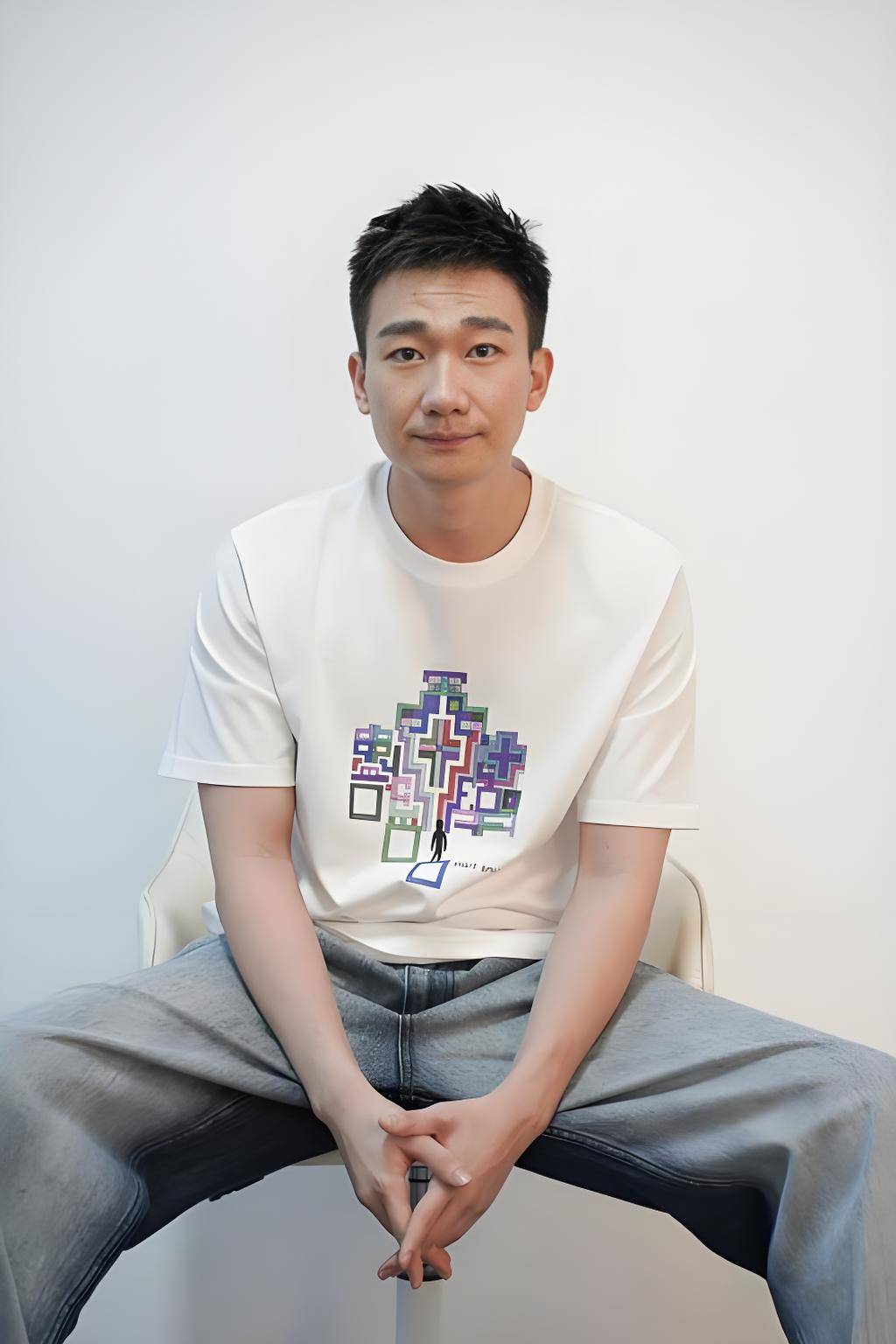 马伊琍的小18岁绯闻男友曝光!网友:不靠谱,她好了伤疤忘了疼