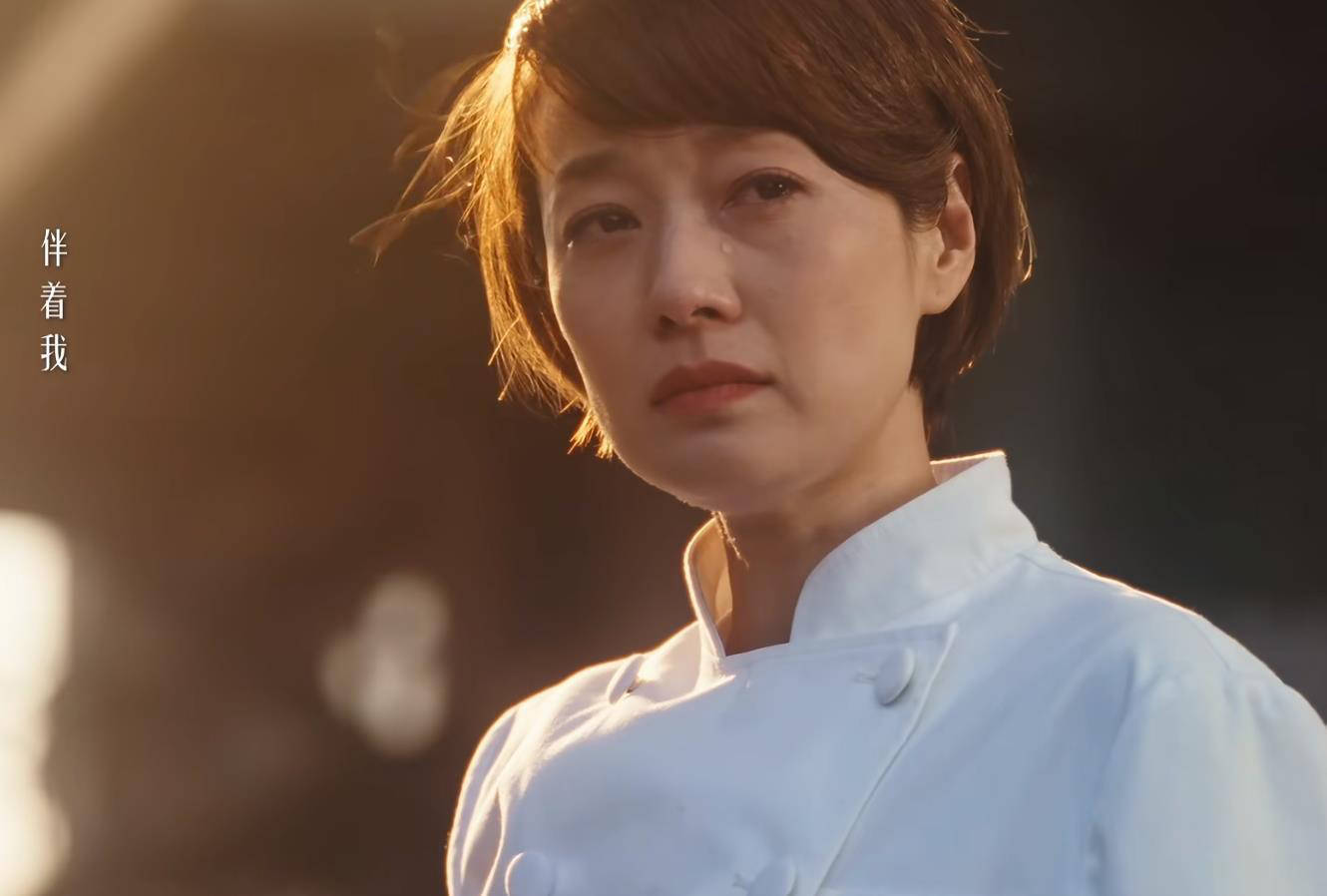 与文章离婚五年后,马伊琍被曝新恋情,早在四年前就有迹可循