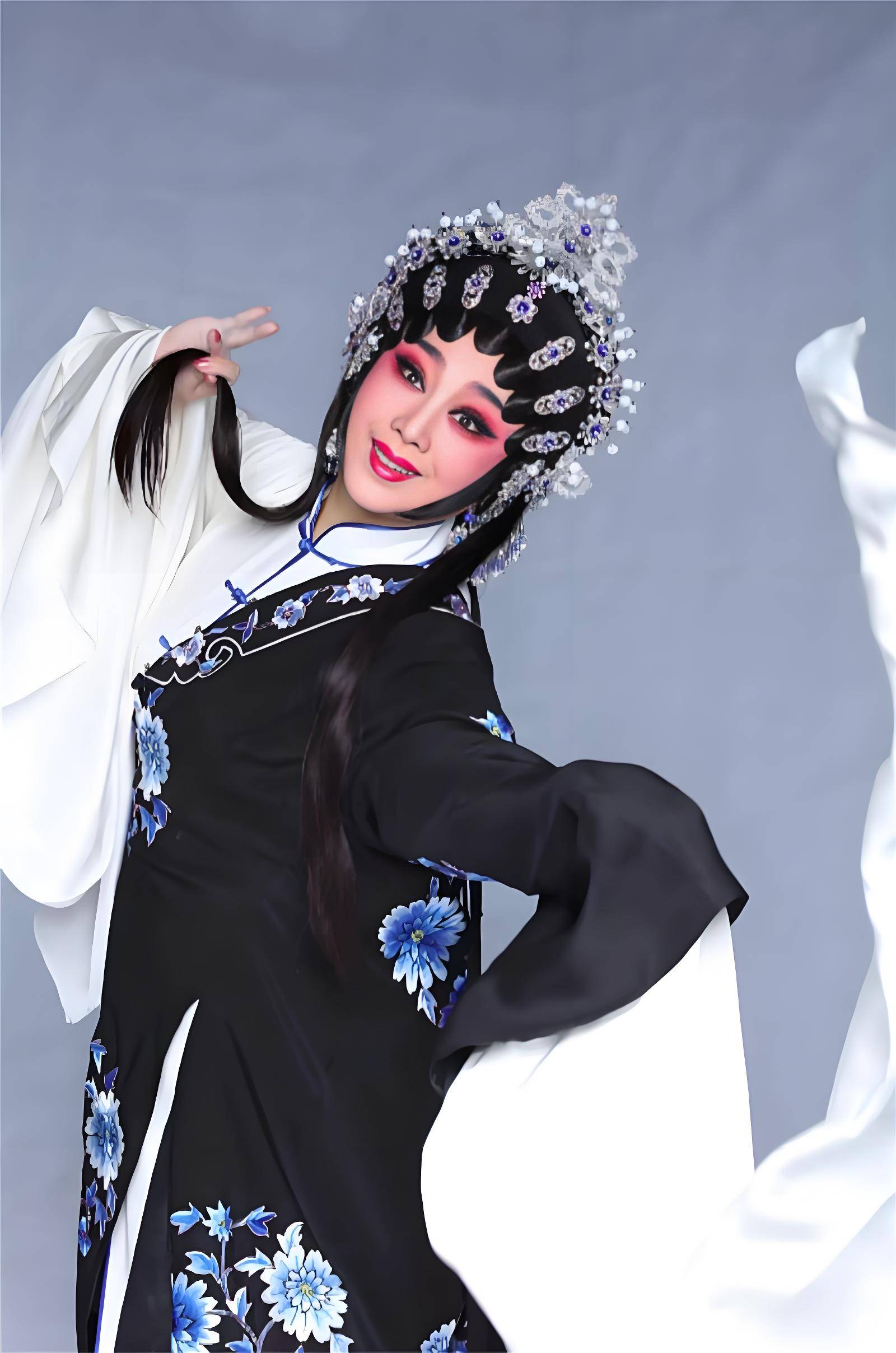 粤剧五大花旦:蒋文端靓,苏春梅唱功佳,曾小敏多变,陈韵红可惜