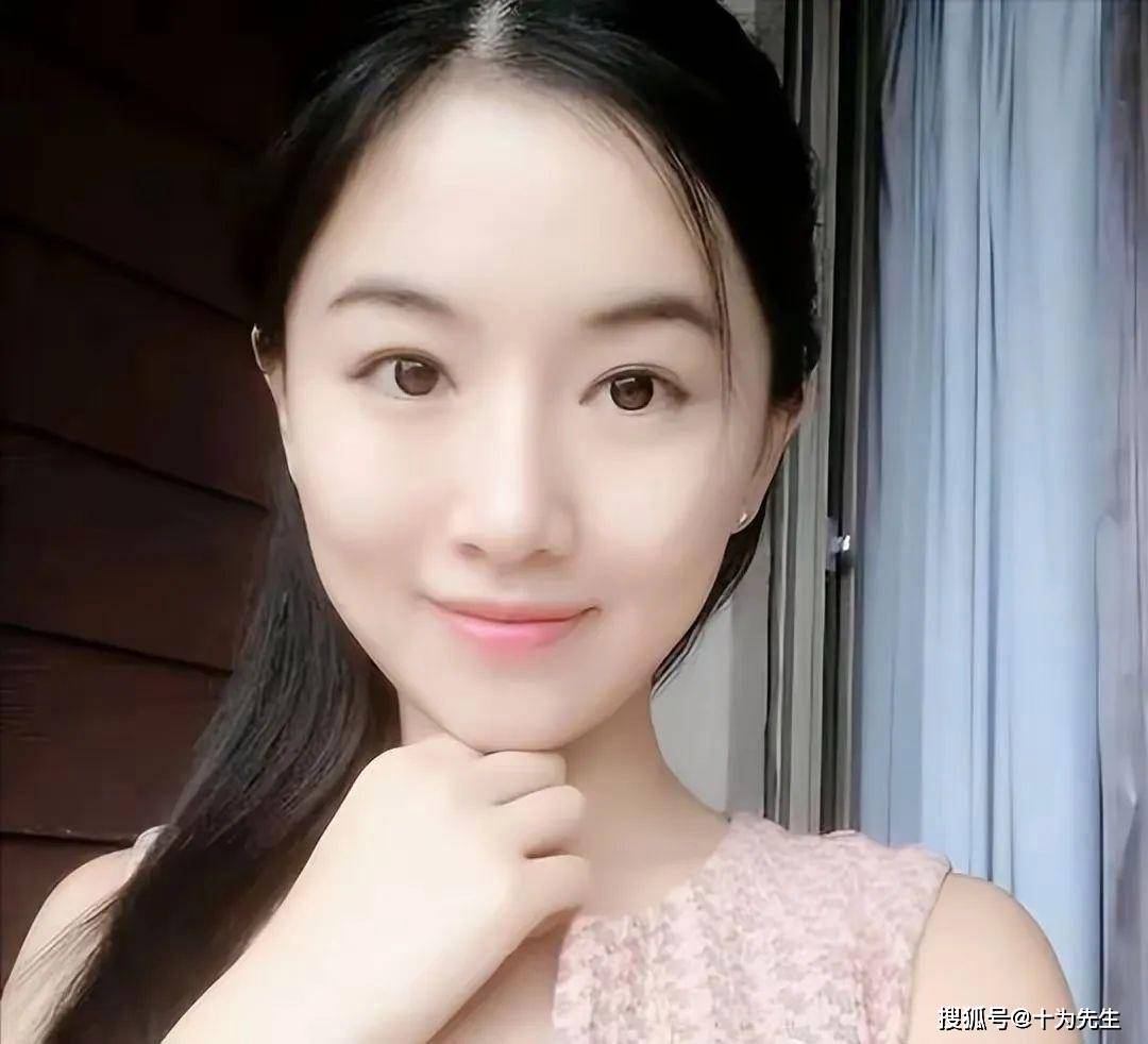 翟欣欣：靠婚姻敛财的她终于要被审判了