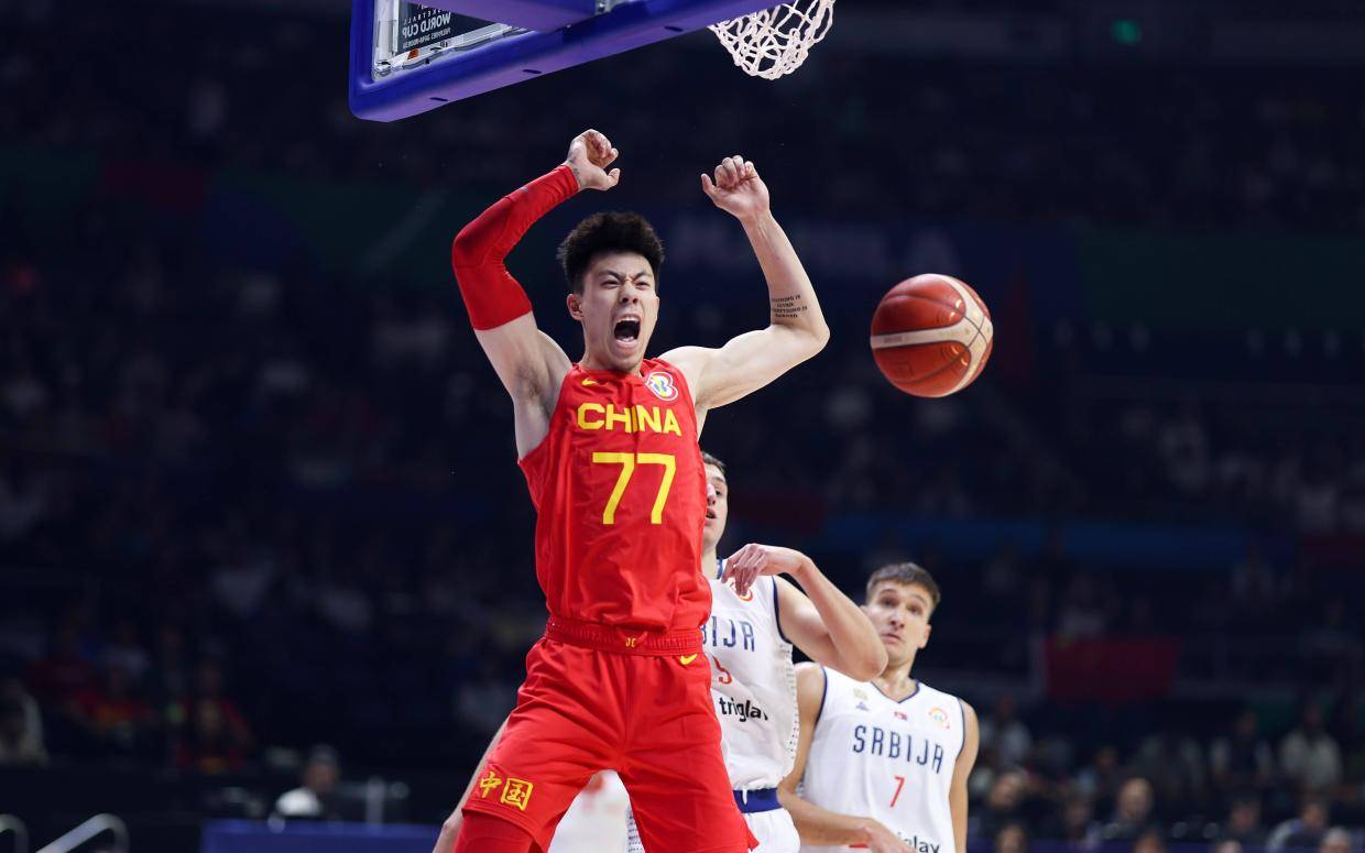 凌晨1点28官宣！辽篮给张镇麟庆生！3月确定复出，中国男篮官方送祝福