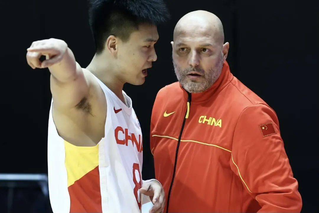 中国男篮面临的系统性挑战与出路，剖析中国男篮的多维度危机