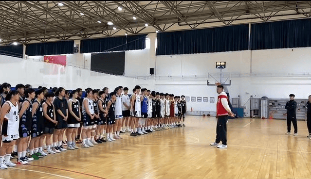 广东男篮签下1米85NBA小外援！专克辽篮，杜锋升迁霸气表态