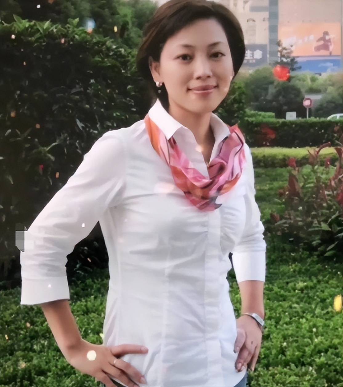 劳春燕:婚后不顾父母反对和丈夫分居,16年过去,她可曾后悔过?