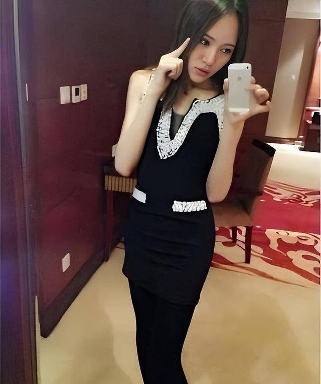 2015年,名媛被曝三亚捞金60万,警方深入调查后,牵出外围圈内幕