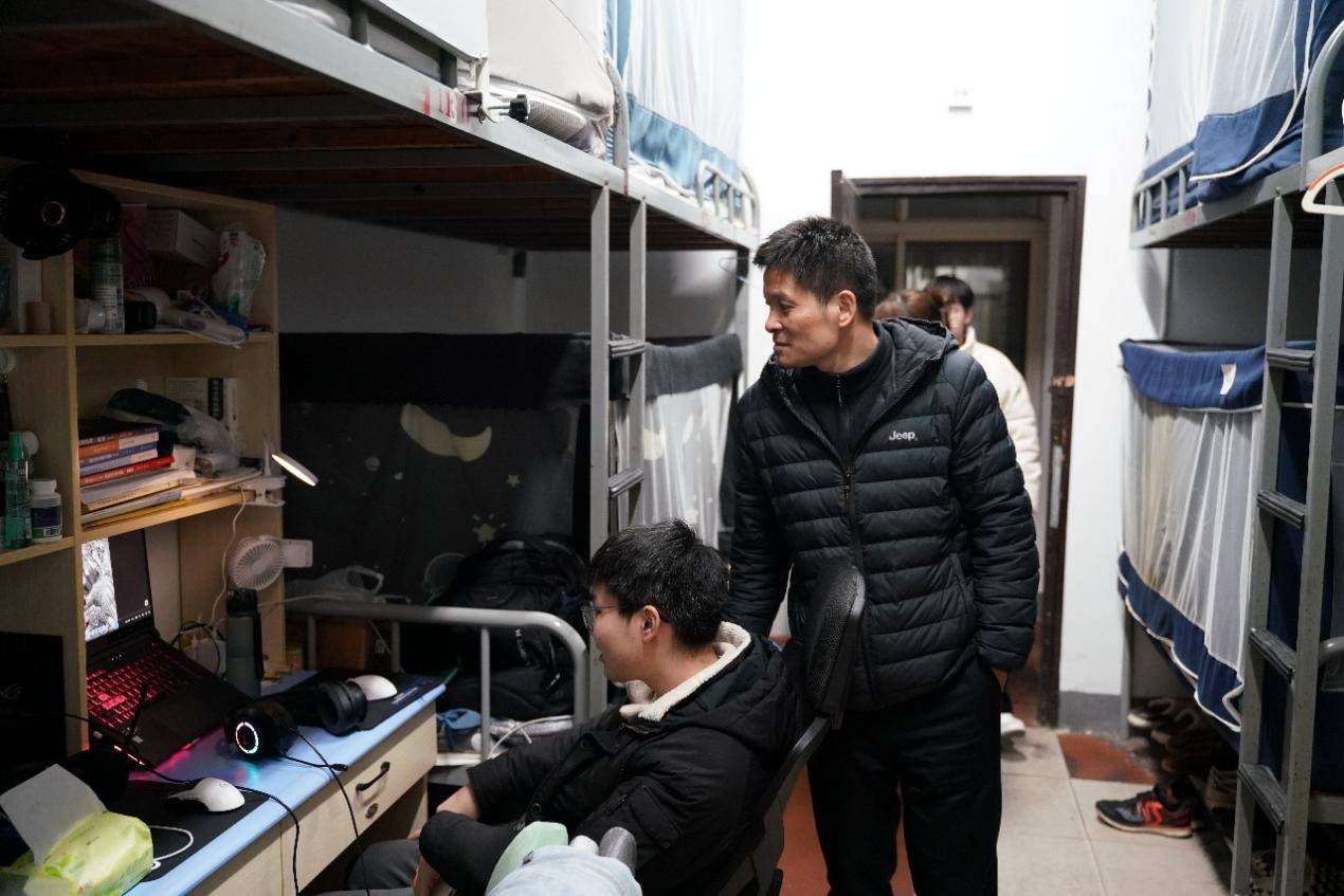 湖南科技大学商学院党委书记(湖南科技大学商学院研究生导师)