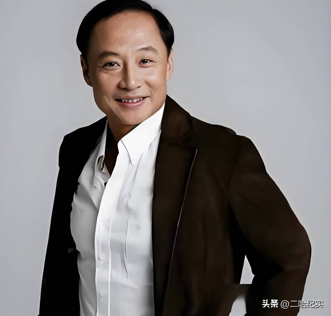 67岁周野芒难忍,当众揭露奚美娟背后的秘密!