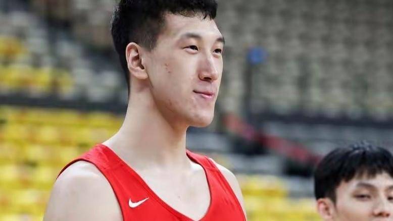 42分大败！日本教练被打服，盛赞中国男篮2人，郭士强主动变阵