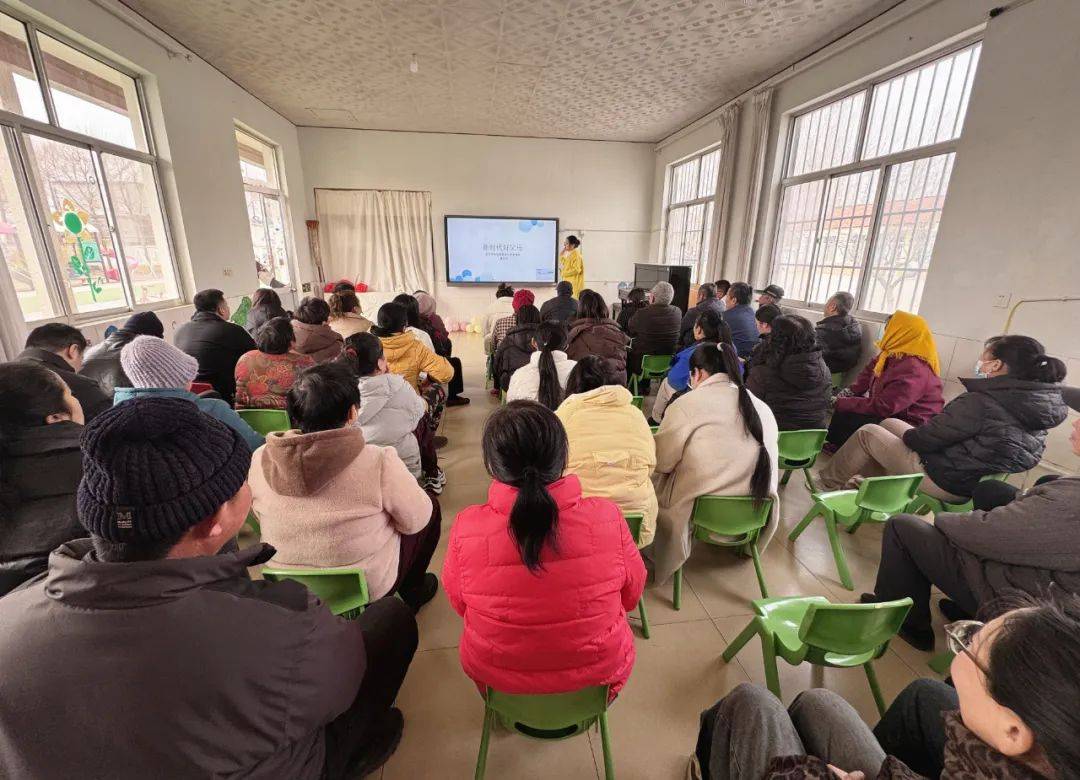 昌邑妇幼:"新时代好父母"心理健康家庭教育专题讲座走进幼儿园