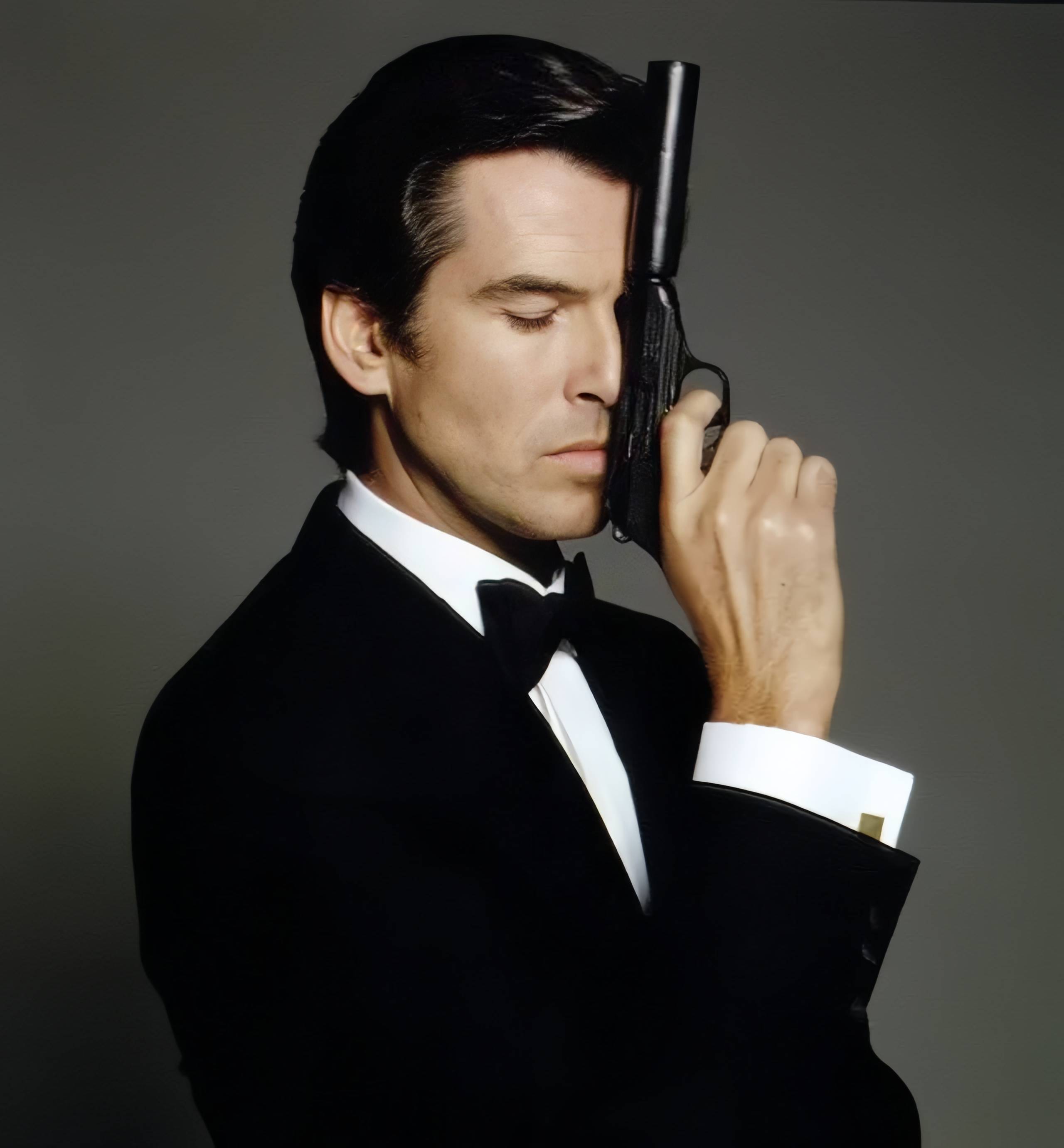 布鲁斯南认为下一个"007邦德"是理应是英国人