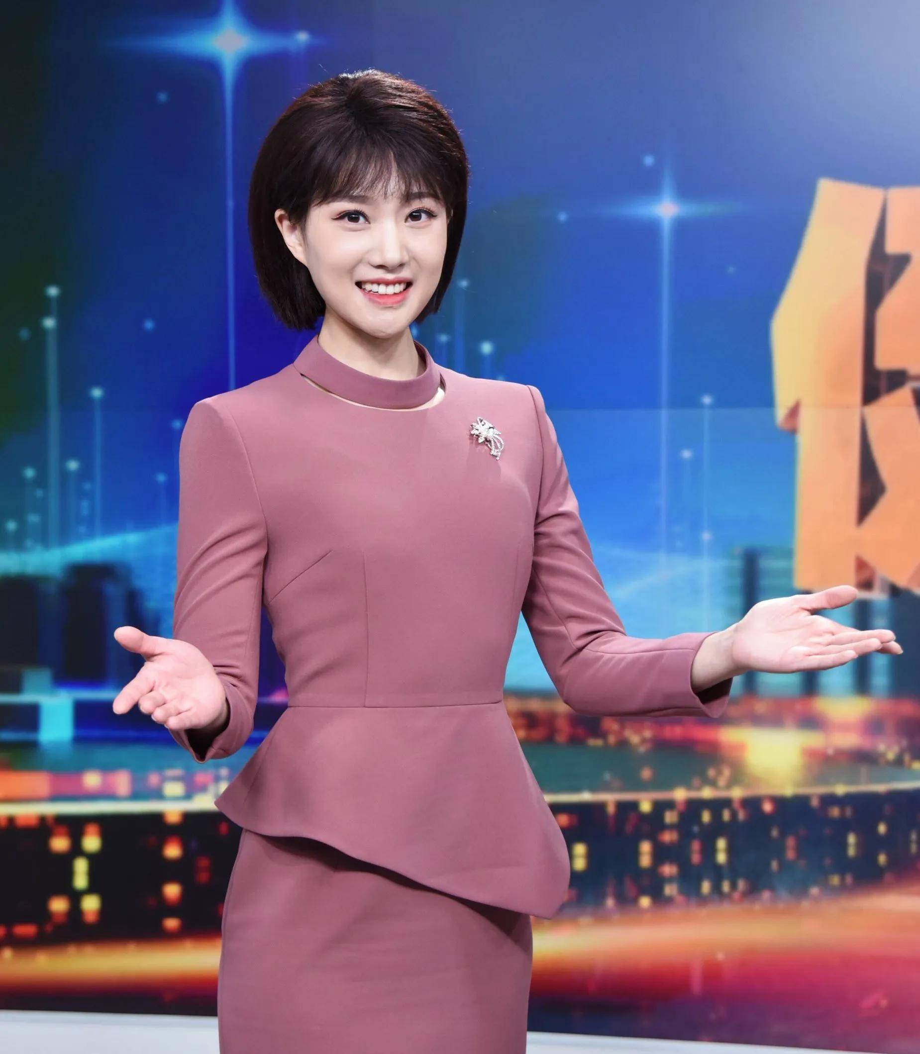 山东电视台20位美女主持人照片个个端庄大气深受观众喜爱已完成