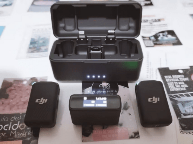 领夹麦克风哪个牌子好？2025口碑最好的领夹麦克风品牌裂墙推荐