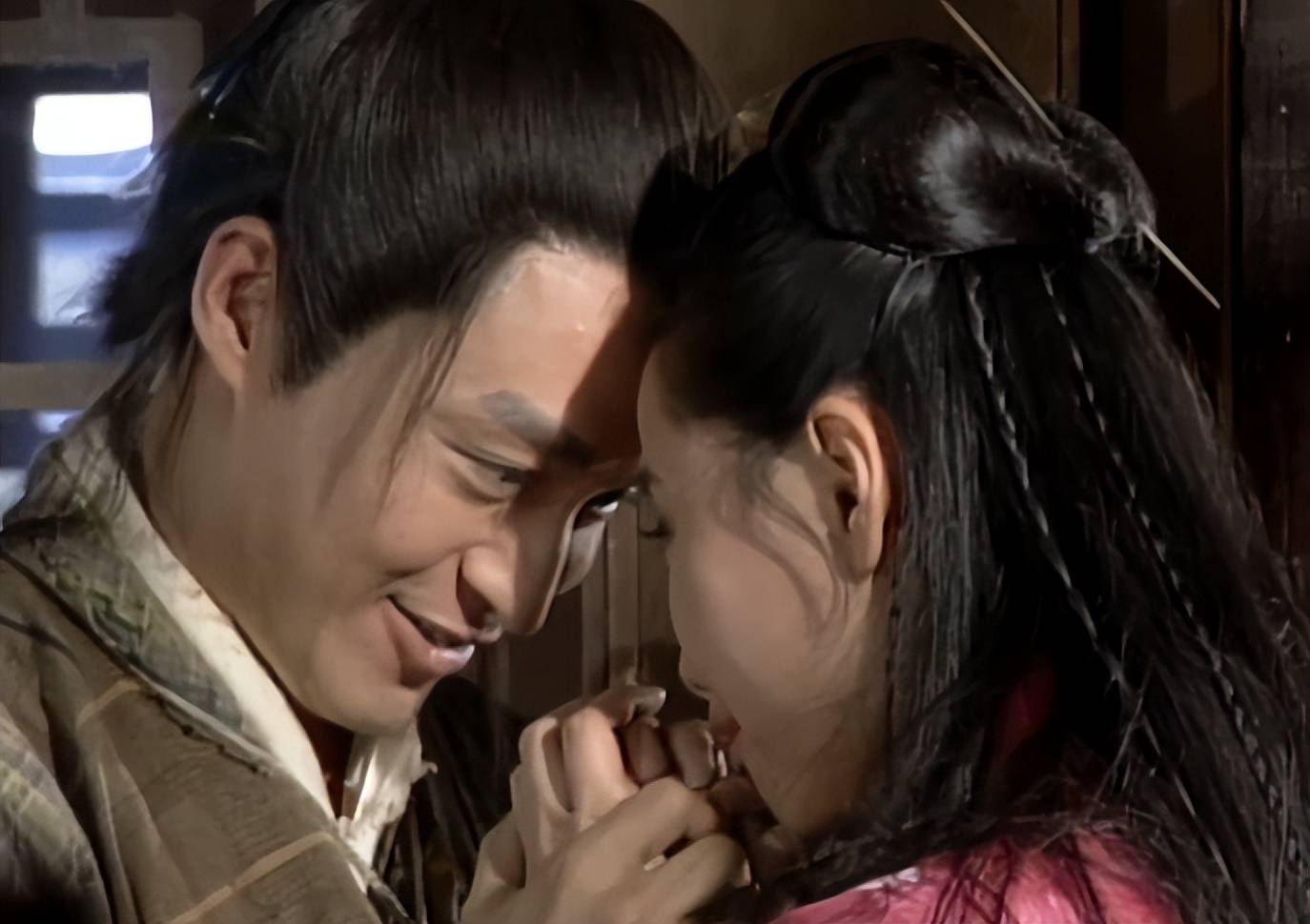 看看这几个镜头就知道了,影后果然名不虚传